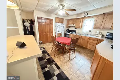 129 E Ridge Street, Coaldale, PA 18218 - Photo 13