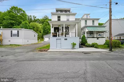 28 Shade Street, Middleport, PA 17953 - Photo 3