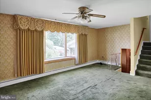 512 W Nicholas St, Frackville, PA 17931 - Photo 7