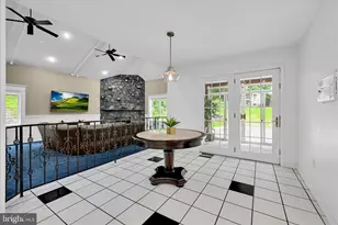 1289 Oak Terrace Ln, Pottsville, PA 17901 - Photo 23