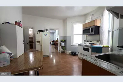 332 S Jardin, Shenandoah, PA 17976 - Photo 7