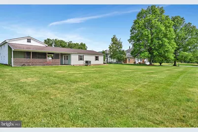 1056 E Main Street, Hegins, PA 17938 - Photo 11