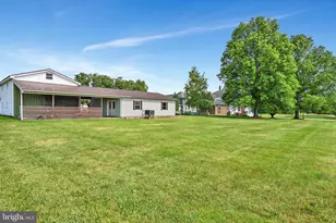 1056 E Main St, Hegins, PA 17938 - Photo 11