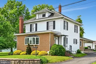 1056 E Main St, Hegins, PA 17938 - Photo 17
