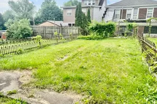 222 S Schuylkill Ave, Shenandoah, PA 17976 - Photo 7