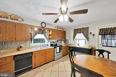 44 Meadow Drive, Schuylkill Haven, PA 17972 - Photo 11