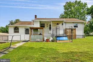 802 N 16th St, Pottsville, PA 17901 - Photo 29