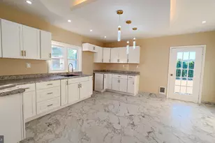 530 Lytle St, Minersville, PA 17954 - Photo 9