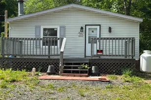 15 School St, Barnesville, PA 18214 - Photo 7