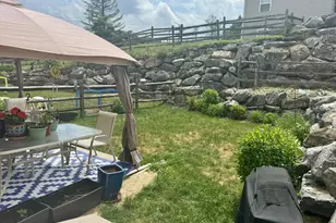 37 Marsha Dr, Cressona, PA 17929 - Photo 5