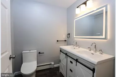 562 Peacock Street #FL 1, Pottsville, PA 17901 - Photo 7