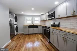 562 Peacock St, Pottsville, PA 17901 - Photo 9