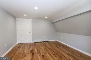 562 Peacock St, Pottsville, PA 17901 - Photo 15