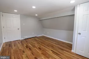 562 Peacock St, Pottsville, PA 17901 - Photo 17