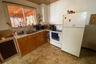 2076 W Market St, Pottsville, PA 17901 - Photo 9