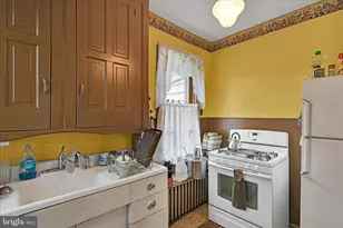 405 S Saint John St, Schuylkill Haven, PA 17972 - Photo 9