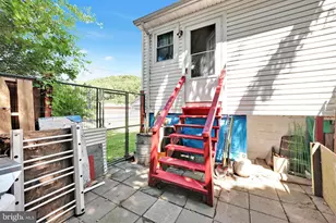 532 W Washington St, Shenandoah, PA 17976 - Photo 25