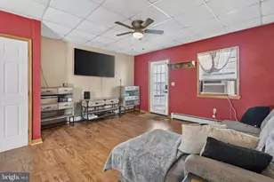 328 S Lehigh Ave, Frackville, PA 17931 - Photo 7