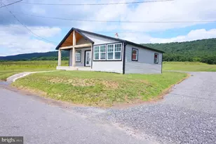 270 W Mountain Rd, Hegins, PA 17938 - Photo 3
