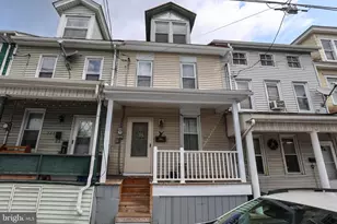 206 W Main St, Tremont, PA 17981 - Photo 3