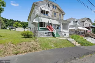 41 S Spencer St, Frackville, PA 17931 - Photo 3