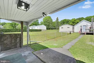 41 S Spencer St, Frackville, PA 17931 - Photo 27