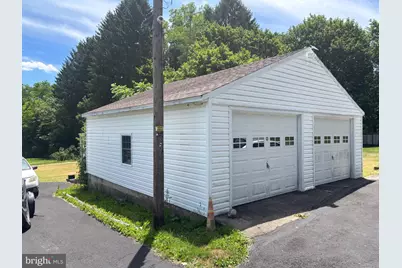 16 E Main Street, Quakake, PA 18245 - Photo 5