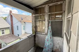 315 Washington St, Tamaqua, PA 18252 - Photo 9