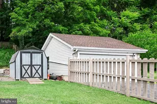 290 Tulpehocken St, Pine Grove, PA 17963 - Photo 31
