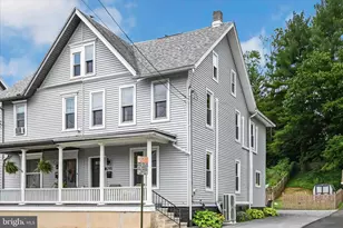 290 Tulpehocken St, Pine Grove, PA 17963 - Photo 3