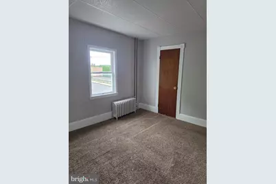 102 E Oak Street, Frackville, PA 17931 - Photo 3