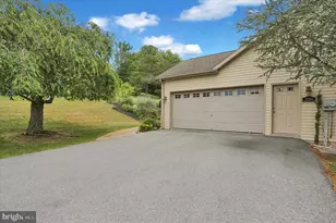 1888 Bow Dr, Auburn, PA 17922 - Photo 91