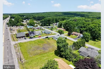Lincoln, Tamaqua, PA 18252 - Photo 3