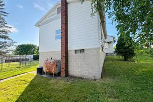 251 N Columbia St, Tamaqua, PA 18252 - Photo 5