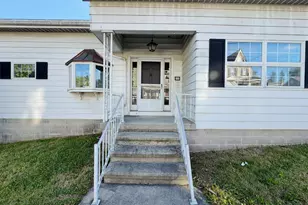 251 N Columbia St, Tamaqua, PA 18252 - Photo 3