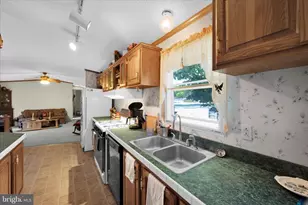 11 Frieden Manor, Schuylkill Haven, PA 17972 - Photo 15