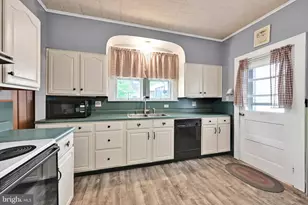 38 Valley St, New Philadelphia, PA 17959 - Photo 17