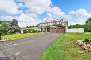 803 Pinewood Dr, Pottsville, PA 17901 - Photo 43