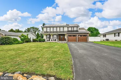 803 Pinewood Drive, Pottsville, PA 17901 - Photo 3