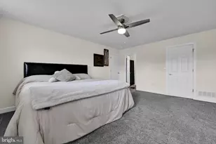 803 Pinewood Dr, Pottsville, PA 17901 - Photo 19