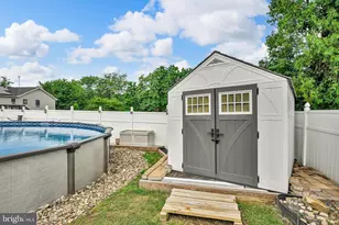 803 Pinewood Dr, Pottsville, PA 17901 - Photo 39
