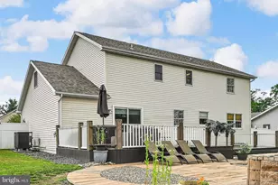 803 Pinewood Dr, Pottsville, PA 17901 - Photo 41