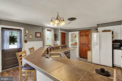 300 W Mifflin Street, Orwigsburg, PA 17961 - Photo 15