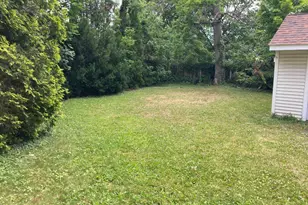 1812 Mahantongo St, Pottsville, PA 17901 - Photo 3