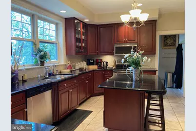 1812 Mahantongo Street, Pottsville, PA 17901 - Photo 11