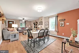 17 SW Lawn Rd, Pottsville, PA 17901 - Photo 11