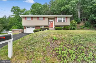 30 N Valley St, New Philadelphia, PA 17959 - Photo 1