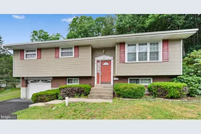 30 N Valley Street, New Philadelphia, PA 17959 - Photo 5