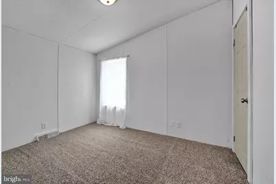 305 Pennsylvania Avenue, Shenandoah, PA 17976 - Photo 21
