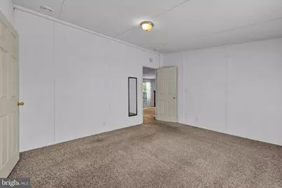 305 Pennsylvania Avenue, Shenandoah, PA 17976 - Photo 17